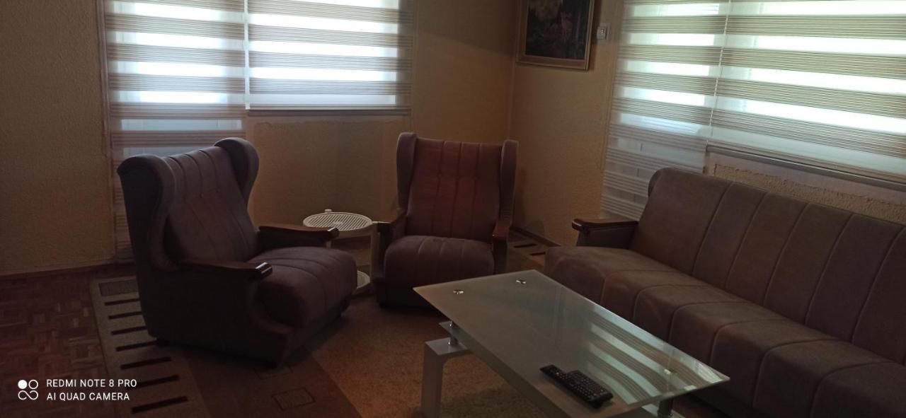 Bogutovac Guest House Vila Aleksa מראה חיצוני תמונה